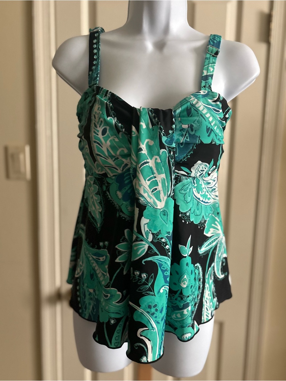 MAZU SWIM Teal Floral Print Women's Camisole Swim Top, Size: 10